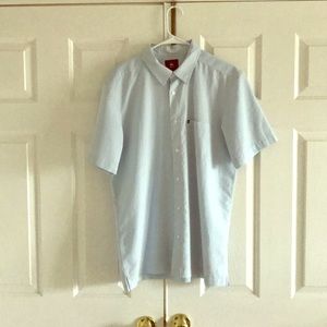 Quiksilver men’s button-down.  Men’s Medium.